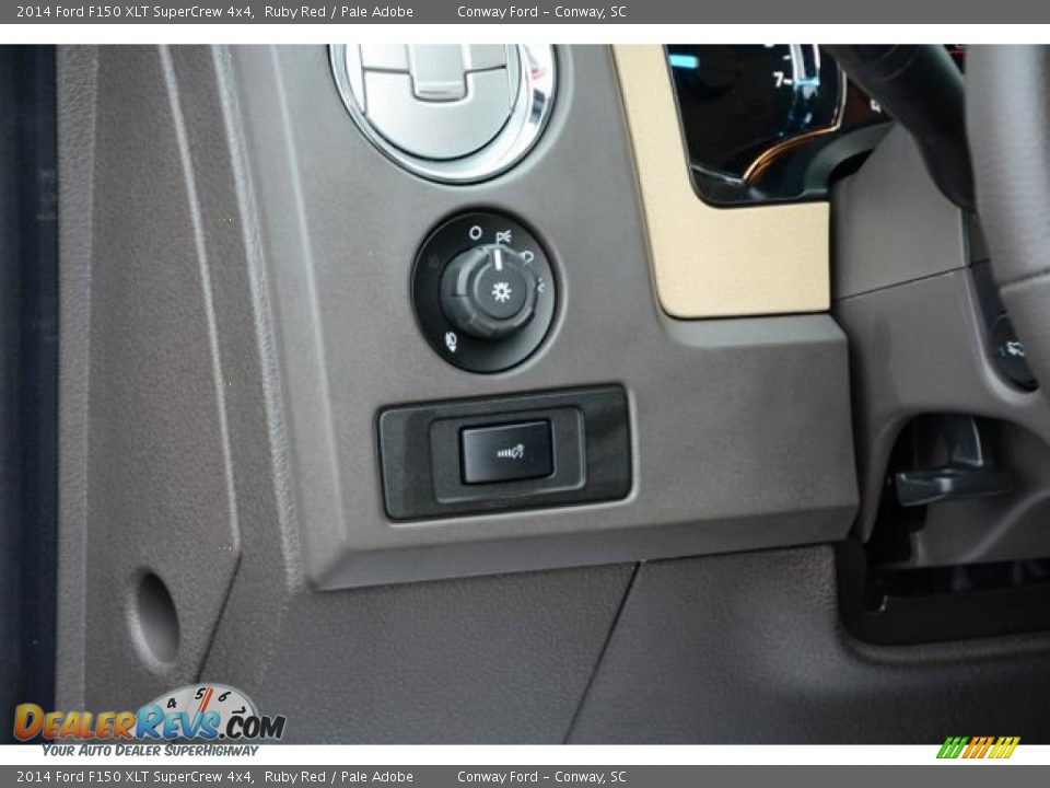 2014 Ford F150 XLT SuperCrew 4x4 Ruby Red / Pale Adobe Photo #24