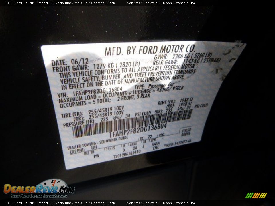 2013 Ford Taurus Limited Tuxedo Black Metallic / Charcoal Black Photo #18