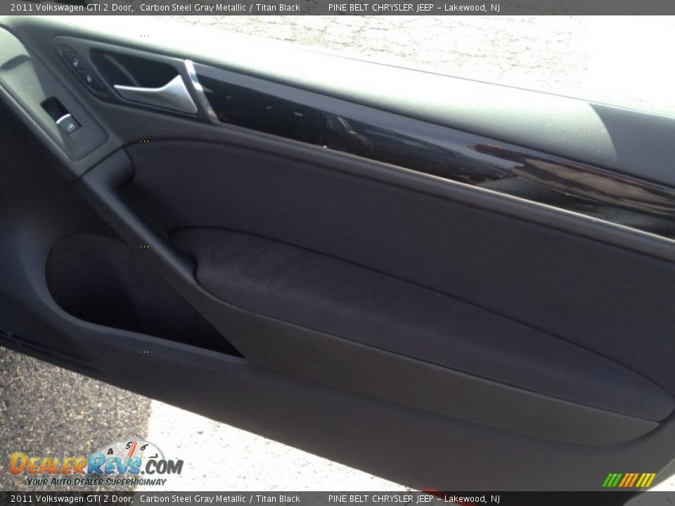 2011 Volkswagen GTI 2 Door Carbon Steel Gray Metallic / Titan Black Photo #9