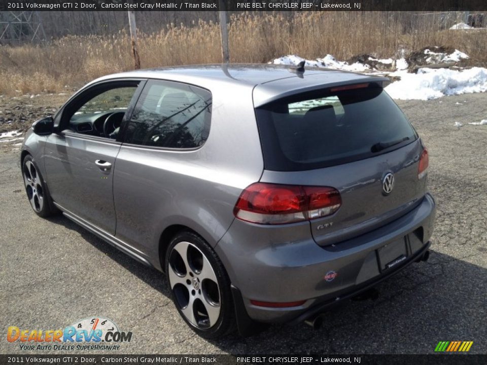 2011 Volkswagen GTI 2 Door Carbon Steel Gray Metallic / Titan Black Photo #17