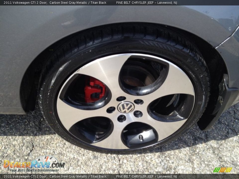 2011 Volkswagen GTI 2 Door Carbon Steel Gray Metallic / Titan Black Photo #18