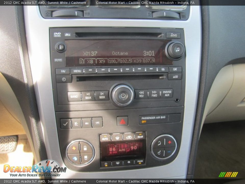 Controls of 2012 GMC Acadia SLT AWD Photo #18