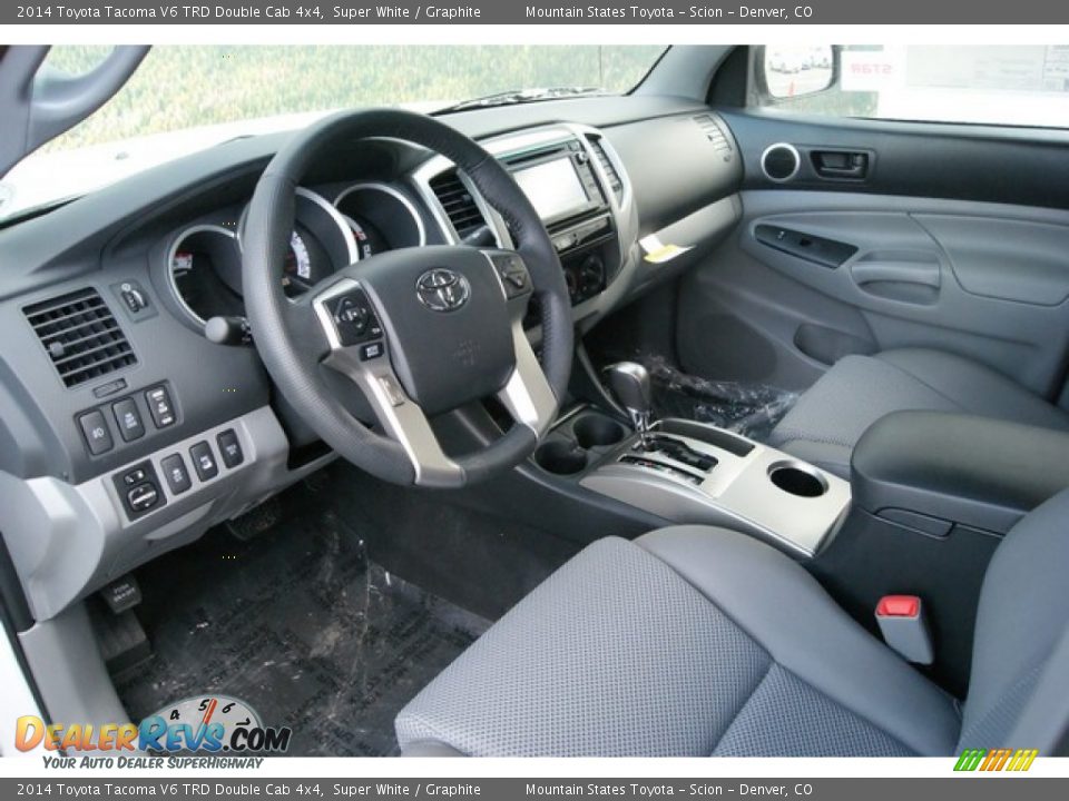 2014 Toyota Tacoma V6 TRD Double Cab 4x4 Super White / Graphite Photo #5
