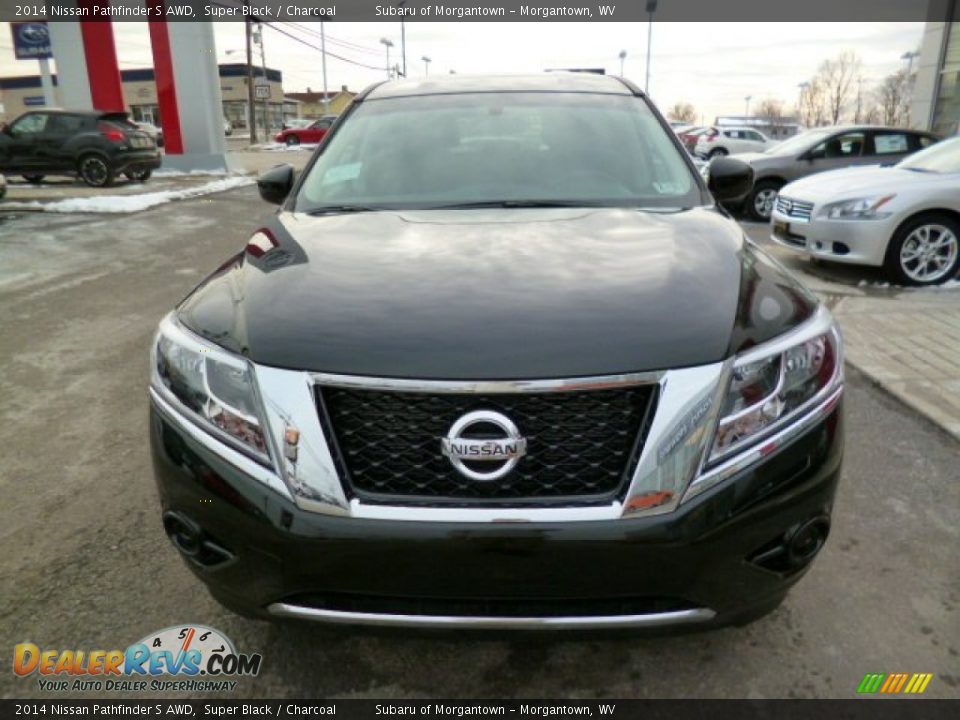 2014 Nissan Pathfinder S AWD Super Black / Charcoal Photo #2