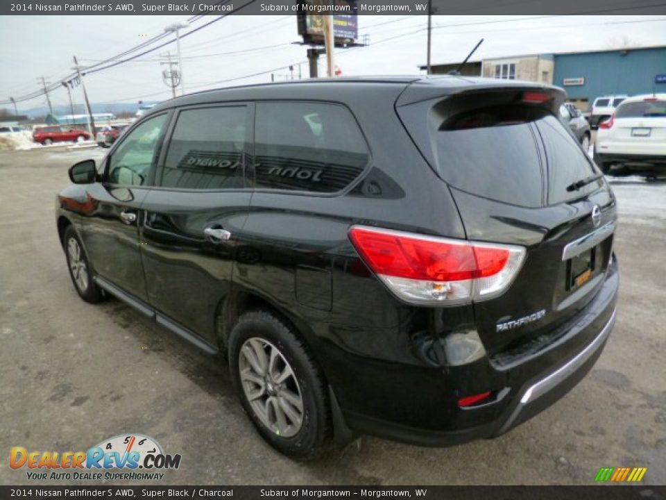 2014 Nissan Pathfinder S AWD Super Black / Charcoal Photo #5