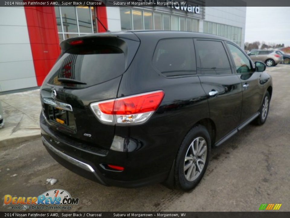 2014 Nissan Pathfinder S AWD Super Black / Charcoal Photo #7