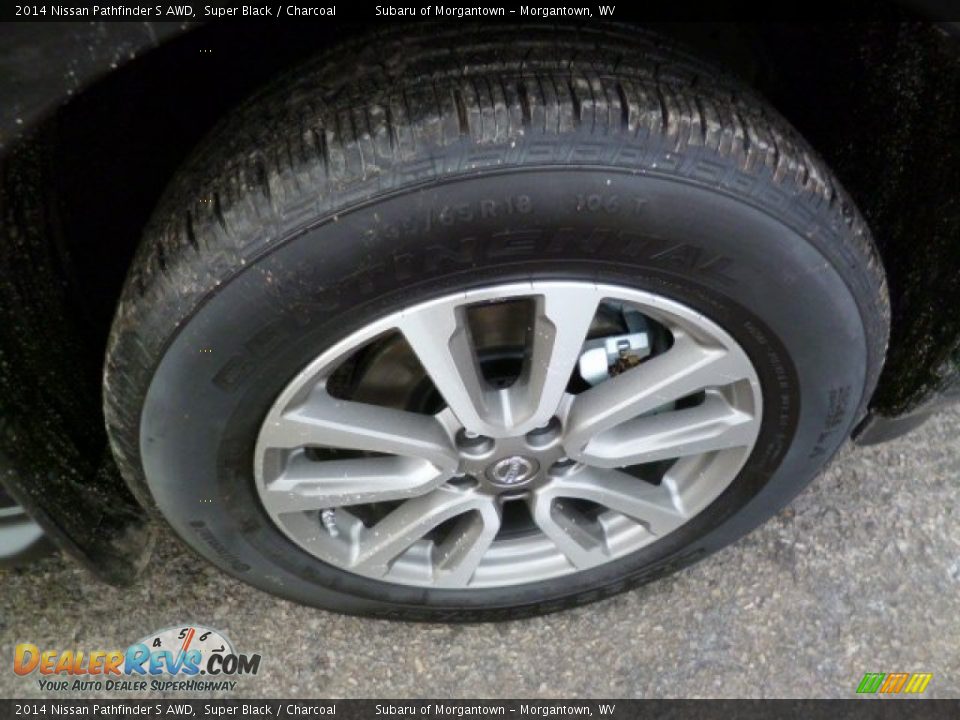 2014 Nissan Pathfinder S AWD Super Black / Charcoal Photo #9