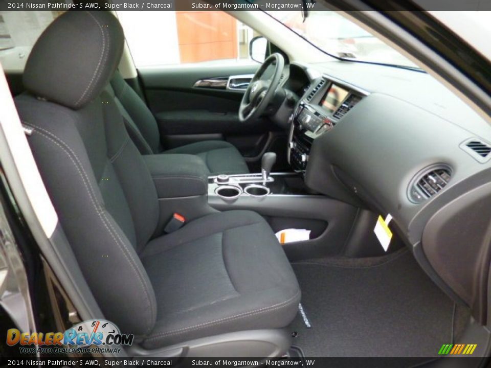 2014 Nissan Pathfinder S AWD Super Black / Charcoal Photo #10