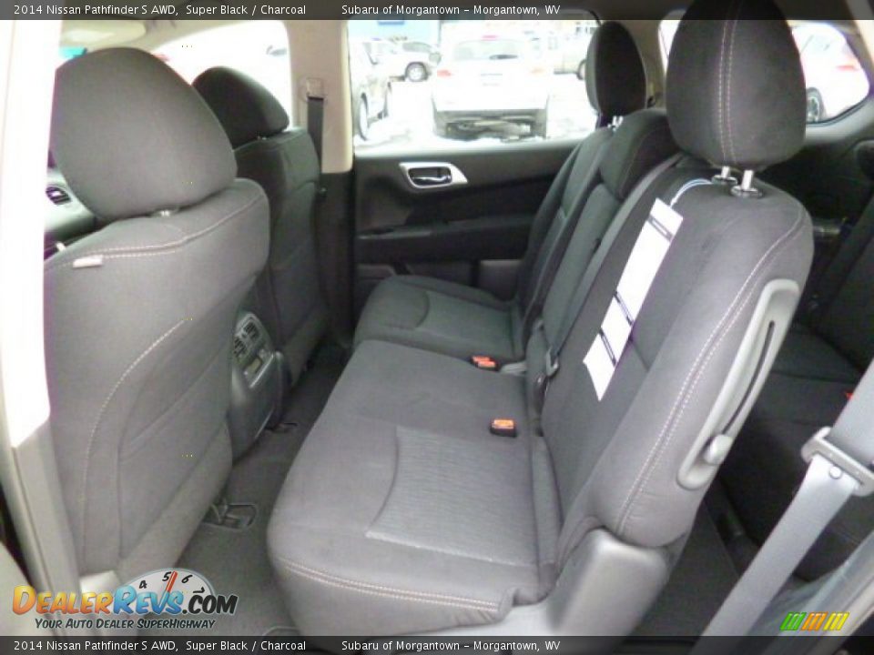 2014 Nissan Pathfinder S AWD Super Black / Charcoal Photo #13
