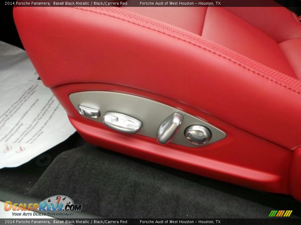Controls of 2014 Porsche Panamera  Photo #14