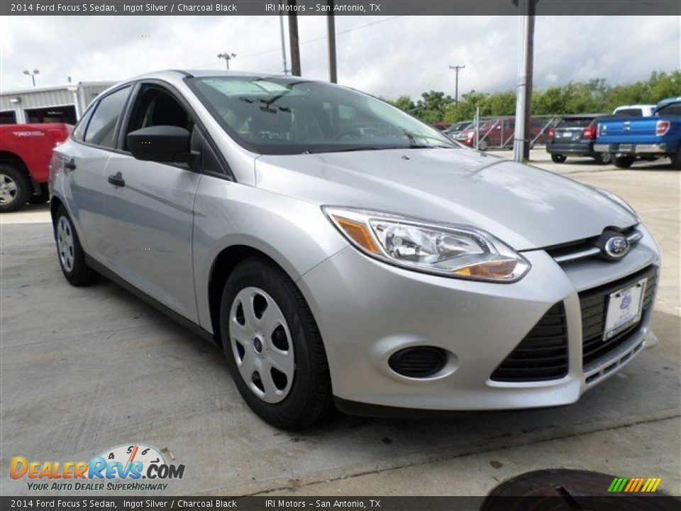 2014 Ford Focus S Sedan Ingot Silver / Charcoal Black Photo #7