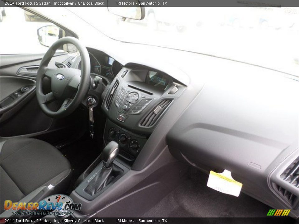 2014 Ford Focus S Sedan Ingot Silver / Charcoal Black Photo #11