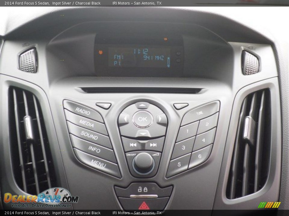 2014 Ford Focus S Sedan Ingot Silver / Charcoal Black Photo #18