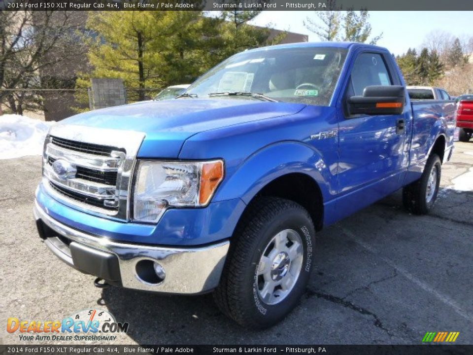 Front 3/4 View of 2014 Ford F150 XLT Regular Cab 4x4 Photo #5