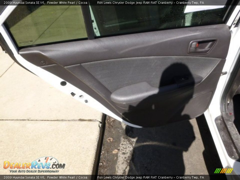 2009 Hyundai Sonata SE V6 Powder White Pearl / Cocoa Photo #13