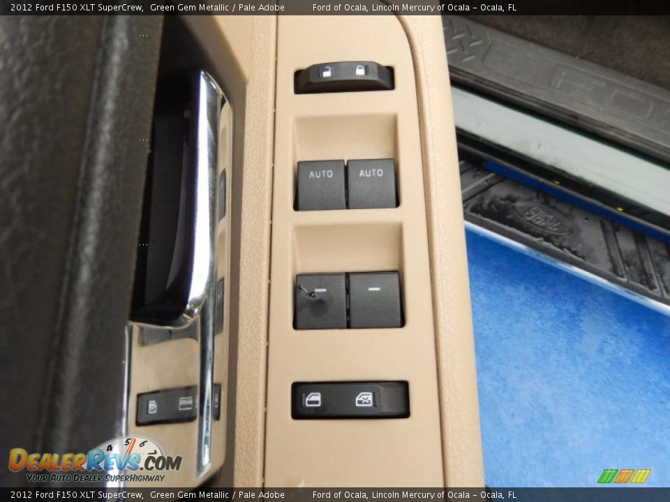 2012 Ford F150 XLT SuperCrew Green Gem Metallic / Pale Adobe Photo #14