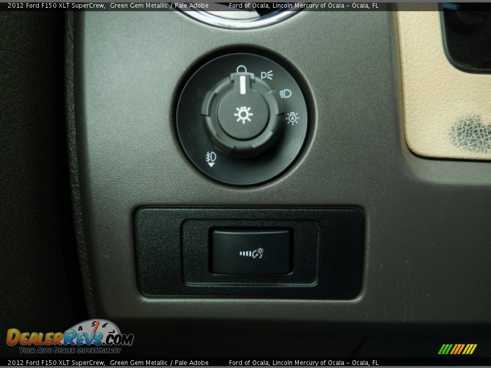 2012 Ford F150 XLT SuperCrew Green Gem Metallic / Pale Adobe Photo #23