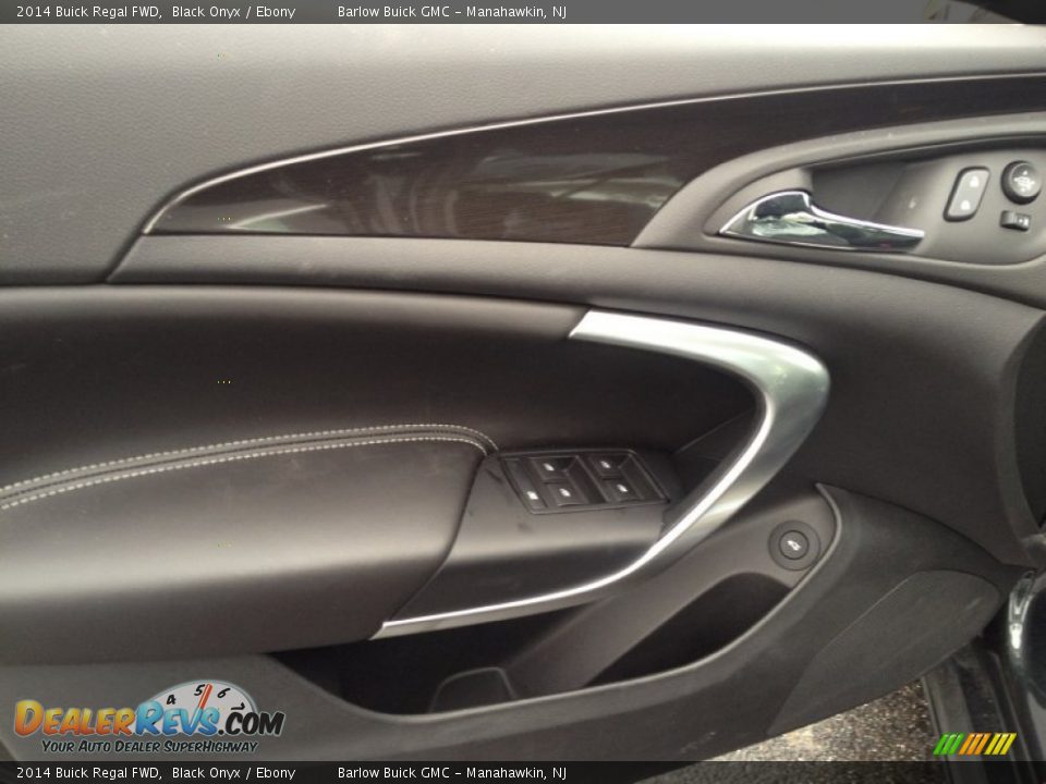 2014 Buick Regal FWD Black Onyx / Ebony Photo #8