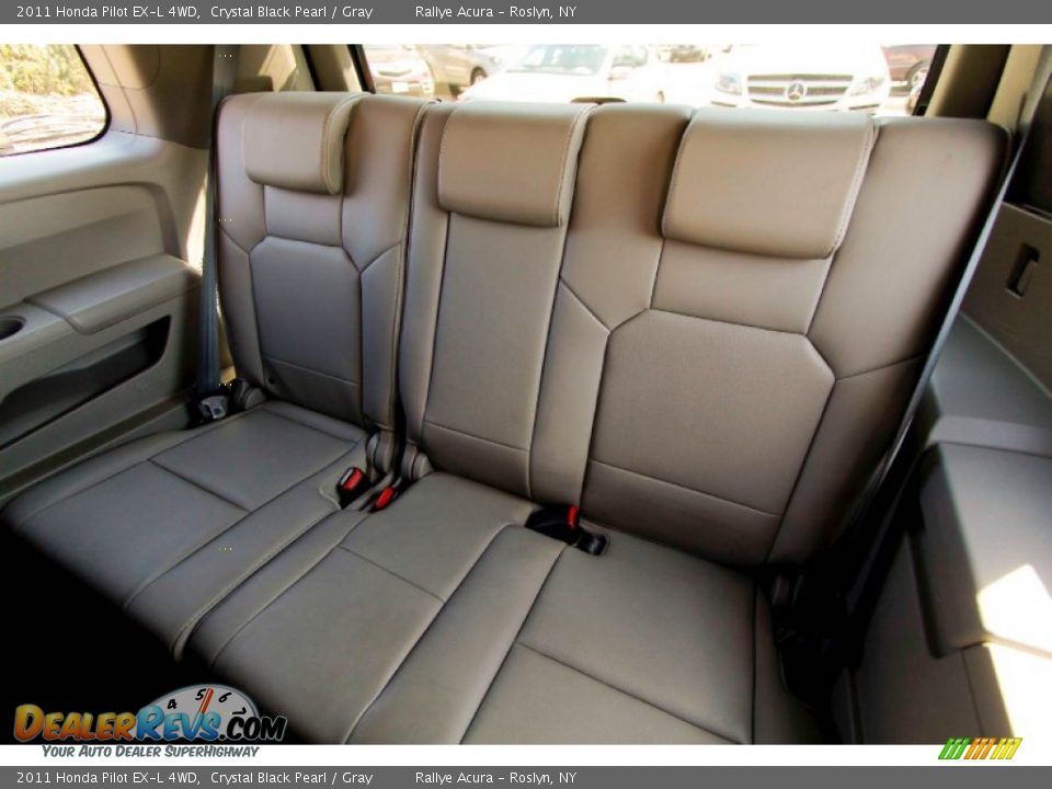 2011 Honda Pilot EX-L 4WD Crystal Black Pearl / Gray Photo #16