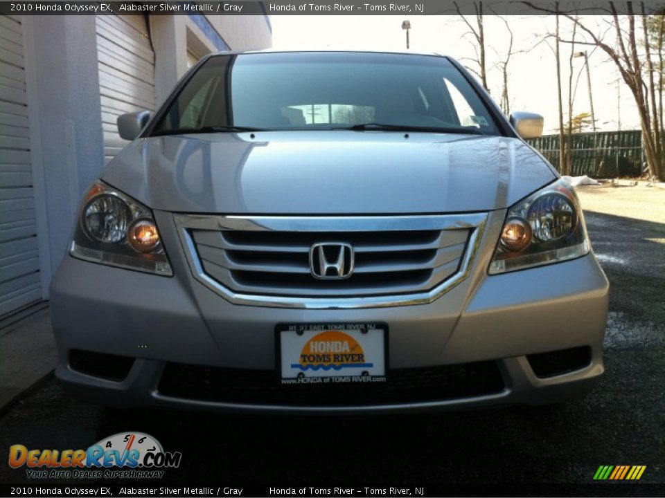 2010 Honda Odyssey EX Alabaster Silver Metallic / Gray Photo #2