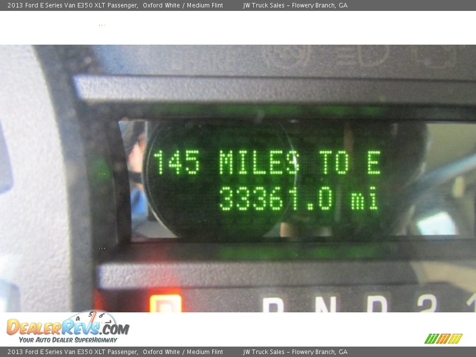2013 Ford E Series Van E350 XLT Passenger Oxford White / Medium Flint Photo #27