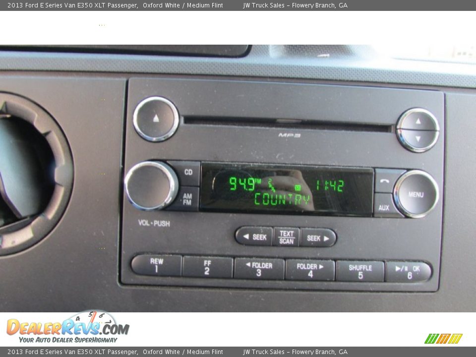 2013 Ford E Series Van E350 XLT Passenger Oxford White / Medium Flint Photo #30