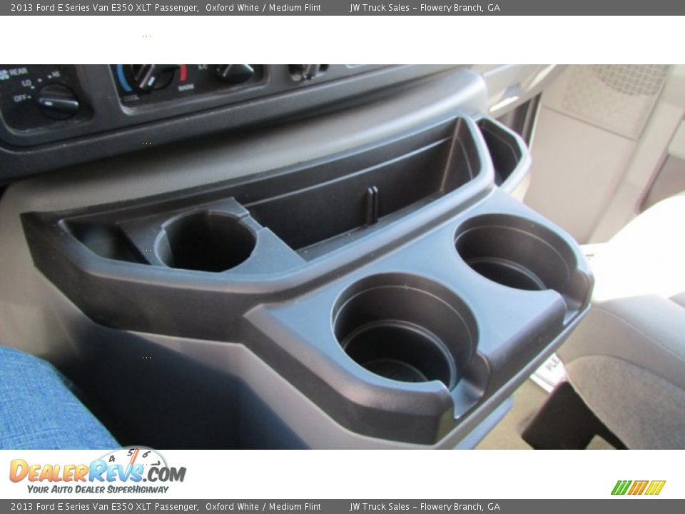 2013 Ford E Series Van E350 XLT Passenger Oxford White / Medium Flint Photo #34