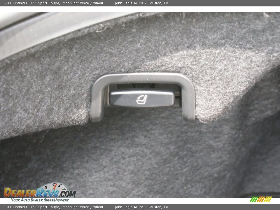 2010 Infiniti G 37 S Sport Coupe Moonlight White / Wheat Photo #14