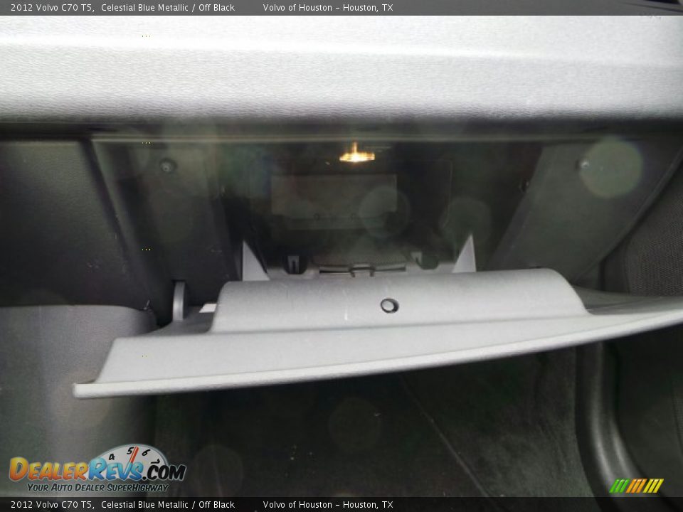 2012 Volvo C70 T5 Celestial Blue Metallic / Off Black Photo #17