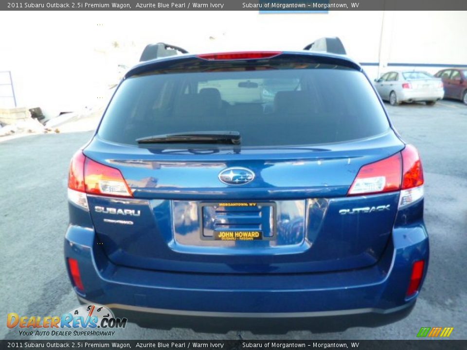 2011 Subaru Outback 2.5i Premium Wagon Azurite Blue Pearl / Warm Ivory Photo #10