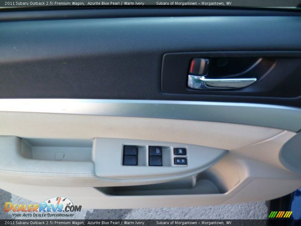 2011 Subaru Outback 2.5i Premium Wagon Azurite Blue Pearl / Warm Ivory Photo #16
