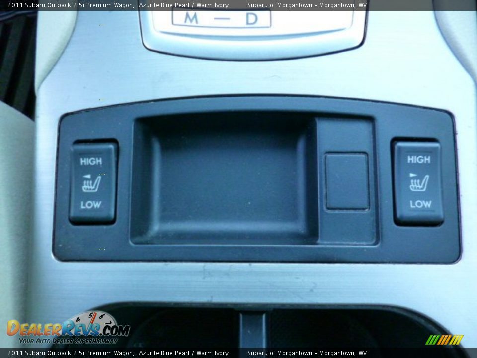 2011 Subaru Outback 2.5i Premium Wagon Azurite Blue Pearl / Warm Ivory Photo #18
