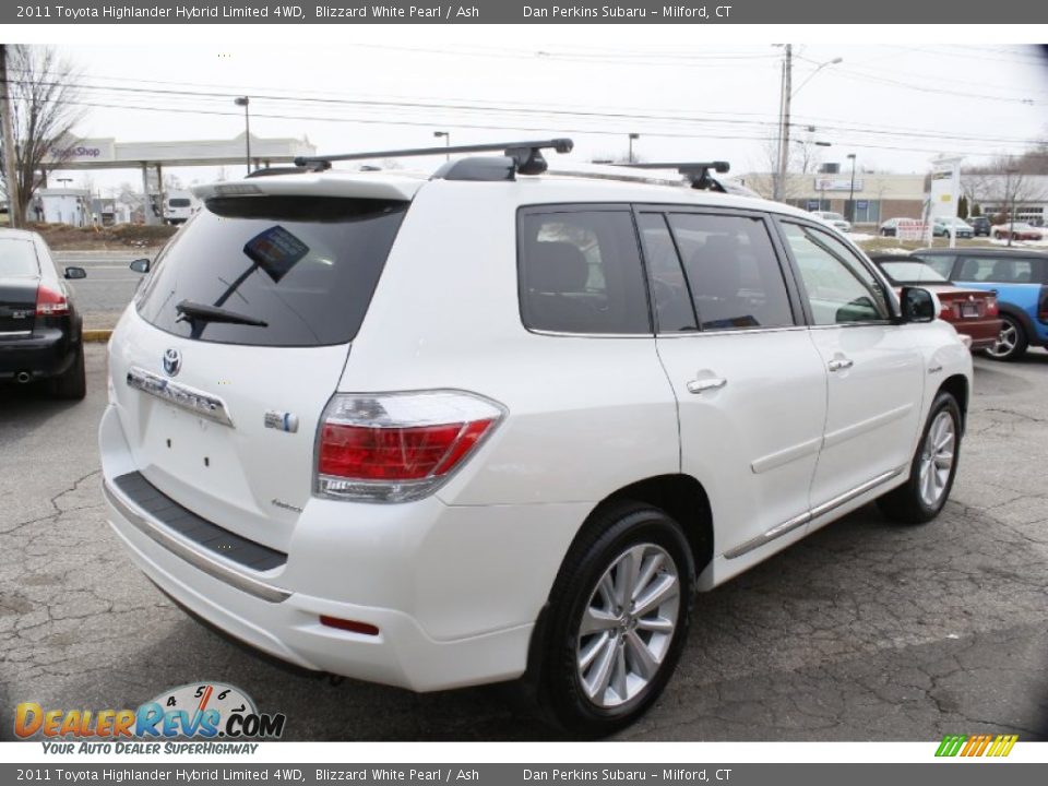 2011 Toyota Highlander Hybrid Limited 4WD Blizzard White Pearl / Ash Photo #6