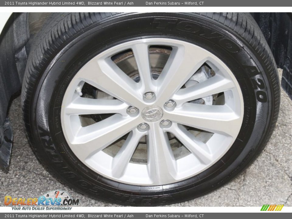 2011 Toyota Highlander Hybrid Limited 4WD Blizzard White Pearl / Ash Photo #25
