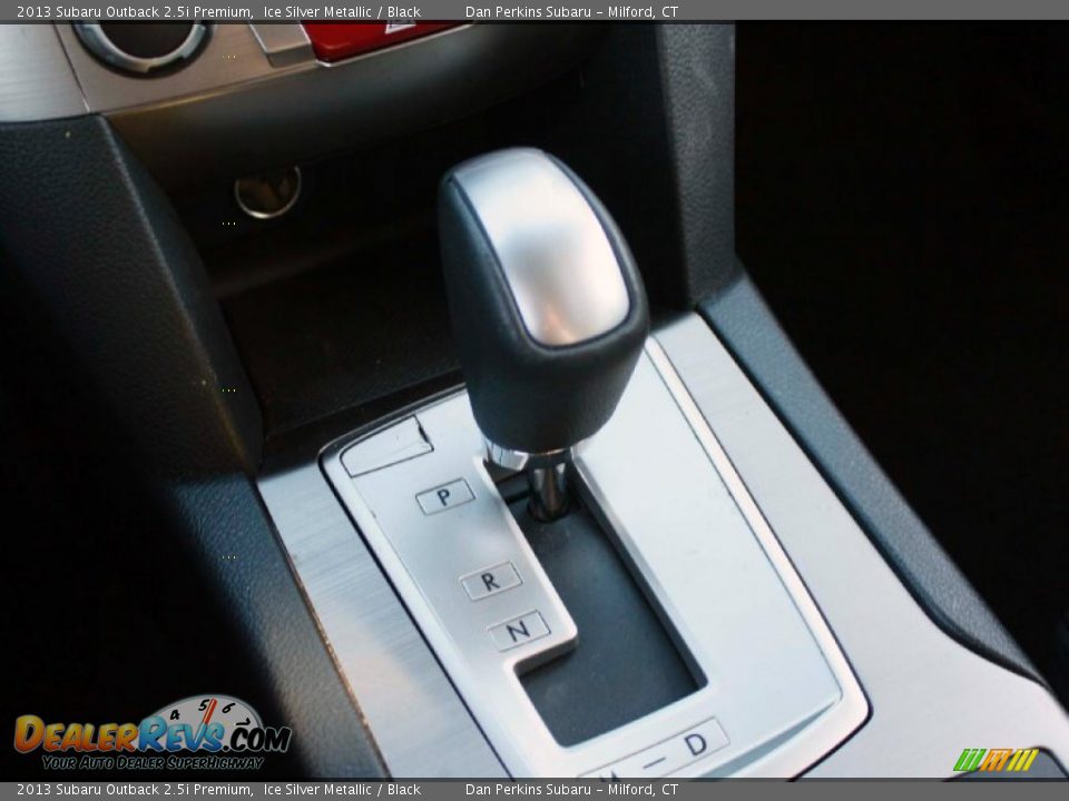 2013 Subaru Outback 2.5i Premium Ice Silver Metallic / Black Photo #13