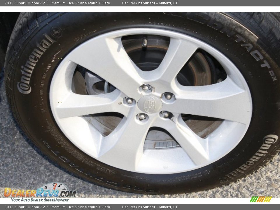 2013 Subaru Outback 2.5i Premium Ice Silver Metallic / Black Photo #22