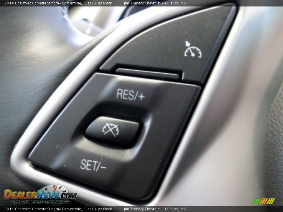 Controls of 2014 Chevrolet Corvette Stingray Convertible Photo #32