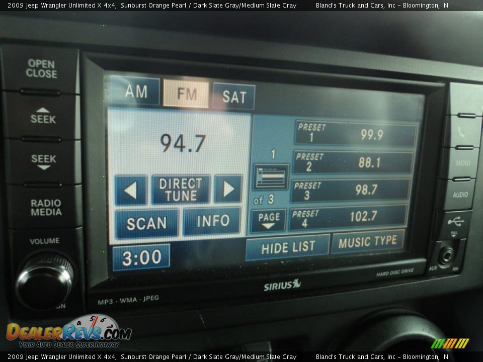 2009 Jeep Wrangler Unlimited X 4x4 Sunburst Orange Pearl / Dark Slate Gray/Medium Slate Gray Photo #9