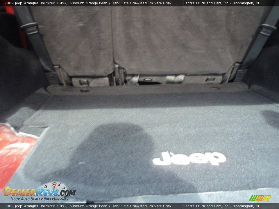 2009 Jeep Wrangler Unlimited X 4x4 Sunburst Orange Pearl / Dark Slate Gray/Medium Slate Gray Photo #16
