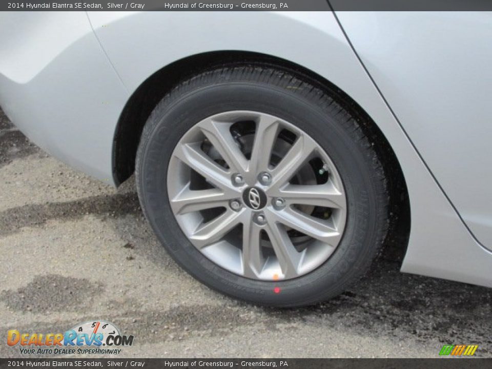 2014 Hyundai Elantra SE Sedan Silver / Gray Photo #3