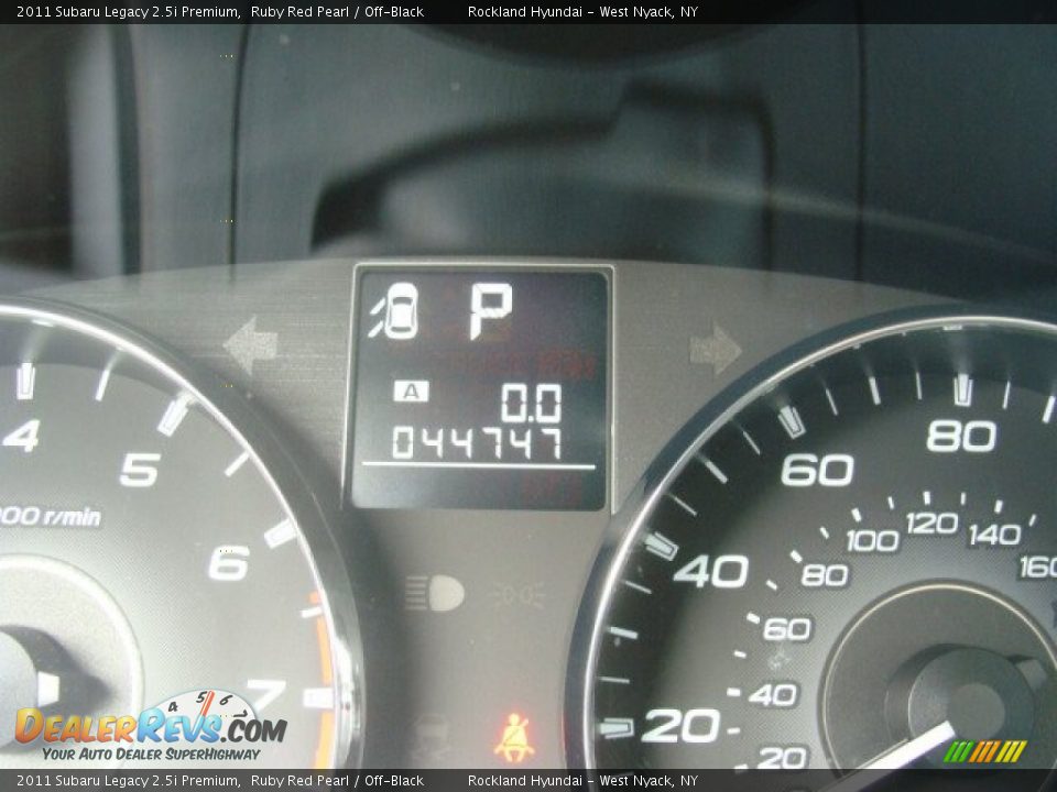 2011 Subaru Legacy 2.5i Premium Ruby Red Pearl / Off-Black Photo #17