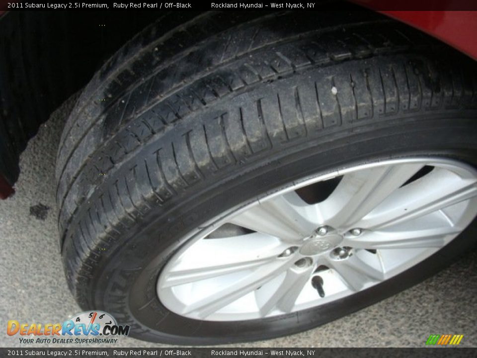 2011 Subaru Legacy 2.5i Premium Ruby Red Pearl / Off-Black Photo #28