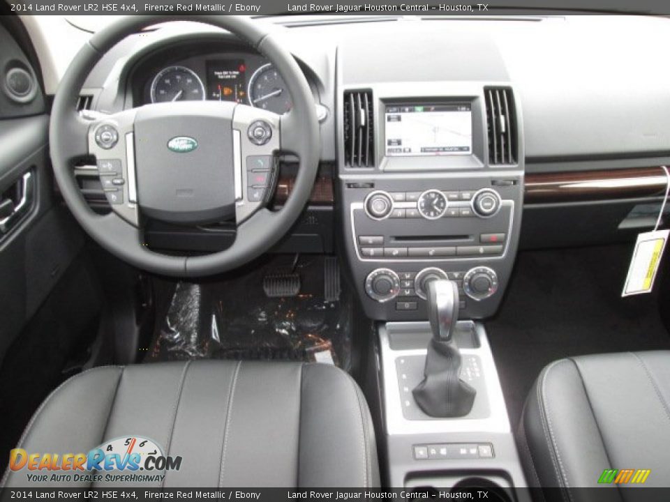 Dashboard of 2014 Land Rover LR2 HSE 4x4 Photo #3