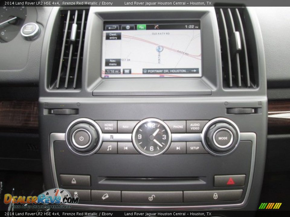 Controls of 2014 Land Rover LR2 HSE 4x4 Photo #14