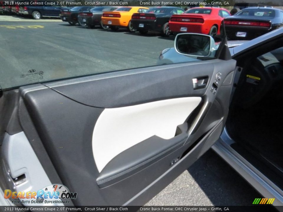 2013 Hyundai Genesis Coupe 2.0T Premium Circuit Silver / Black Cloth Photo #12