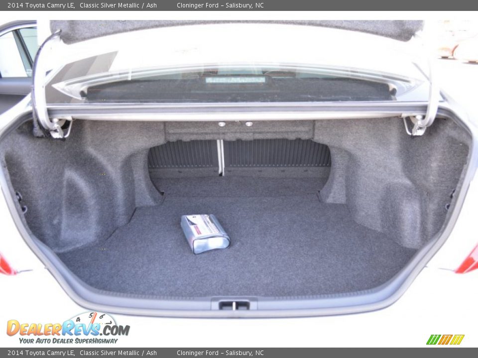 2014 Toyota Camry LE Classic Silver Metallic / Ash Photo #9