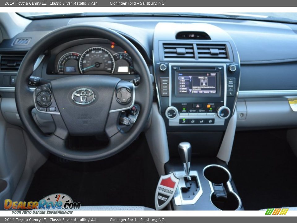 2014 Toyota Camry LE Classic Silver Metallic / Ash Photo #11