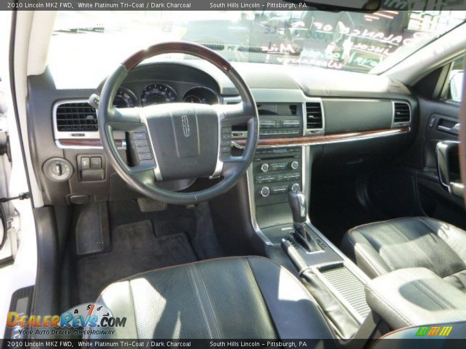 2010 Lincoln MKZ FWD White Platinum Tri-Coat / Dark Charcoal Photo #17