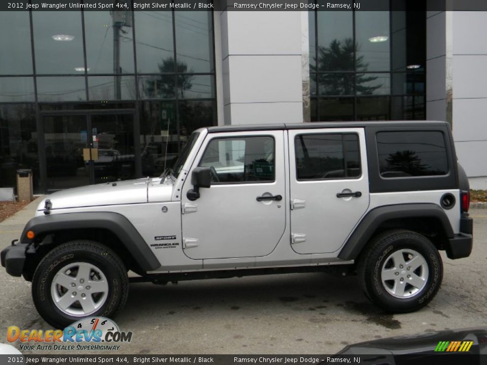 2012 Jeep Wrangler Unlimited Sport 4x4 Bright Silver Metallic / Black Photo #10