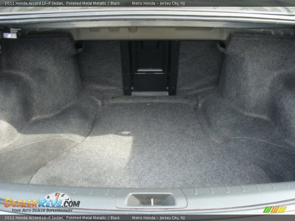 2011 Honda Accord LX-P Sedan Polished Metal Metallic / Black Photo #14